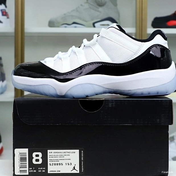 LOW AIR RETRO JORDAN 11 CONCORD 0315